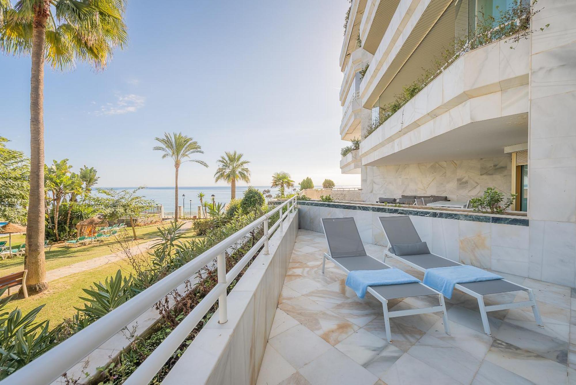Inmejorables Vistas Al Mar , En Apartemen Marbella